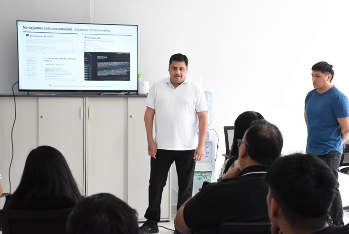 Estudiantes del IES Nº11 finalizaron sus prácticas profesionalizantes en una empresa de desarrollo de software estudiantes ies 11 capacitacion 02